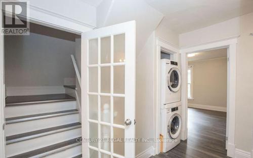 112 Maplewood Avenue, Hamilton (Blakeley), ON - Indoor Photo Showing Laundry Room