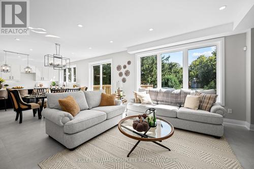 114 Colver Street W, West Lincoln, ON - Indoor Photo Showing Living Room