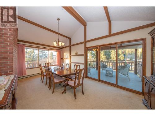 3975 Todd Road, Kelowna, BC - Indoor Photo Showing Dining Room