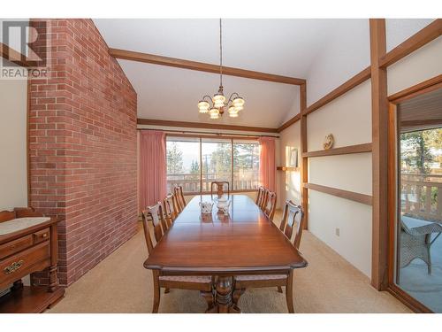 3975 Todd Road, Kelowna, BC - Indoor Photo Showing Dining Room