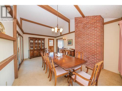 3975 Todd Road, Kelowna, BC - Indoor Photo Showing Dining Room