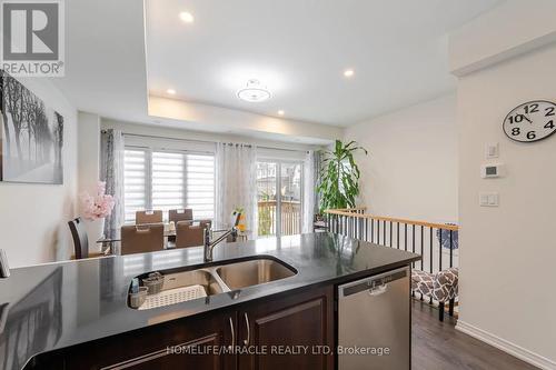 129 - 2551 Earleville Path, Oshawa, ON - Indoor Photo Showing Kitchen With Double Sink