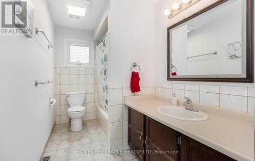 82 Northampton Street, Brampton, ON - Indoor Photo Showing Bathroom