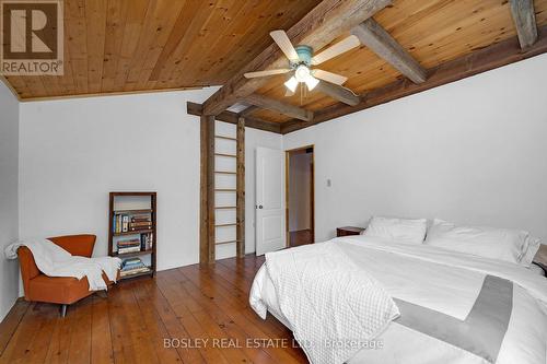 5216 Trafalgar Road, Erin, ON - Indoor Photo Showing Bedroom