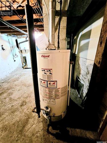 45 Assiniboia Avenue, Dubuc, SK - Indoor Photo Showing Basement