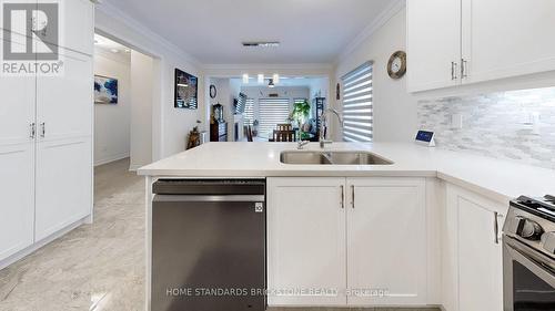 107 Connell Drive, Georgina (Keswick North), ON - Indoor Photo Showing Kitchen With Double Sink