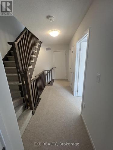 239 - 121 Honeycrisp Crescent, Vaughan, ON - Indoor Photo Showing Other Room