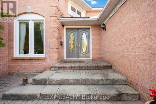 3 Hoodview Court, Markham (Buttonville), ON 