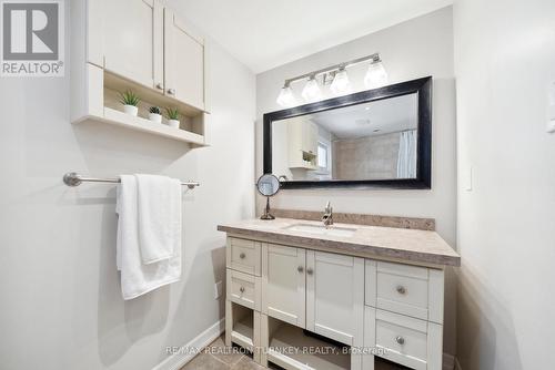 14 Emily Carr Street, Markham, ON - Indoor Photo Showing Bathroom