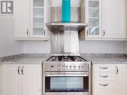 15 Trail Boulevard, Springwater, ON - Indoor Photo Showing Kitchen