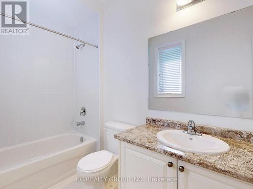 15 Trail Boulevard, Springwater (Minesing), ON - Indoor Photo Showing Bathroom