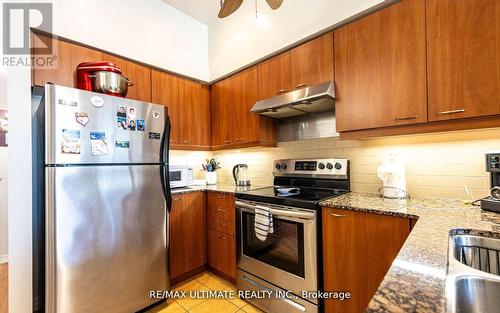 103 - 1403 Royal York Road, Toronto (Humber Heights), ON - Indoor Photo Showing Kitchen