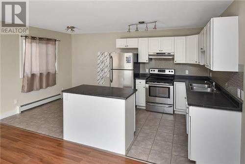 339 Bessie Street, Sudbury, ON - Indoor Photo Showing Kitchen With Double Sink