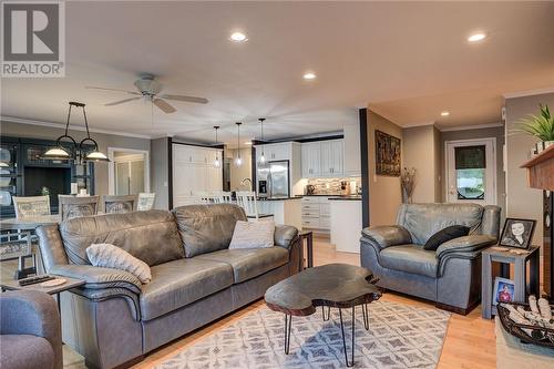 171 Du Lac Avenue, Lavigne, ON - Indoor Photo Showing Living Room