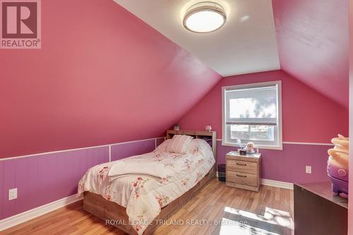 263 King Street, Southwest Middlesex (Glencoe), ON - Indoor Photo Showing Bedroom