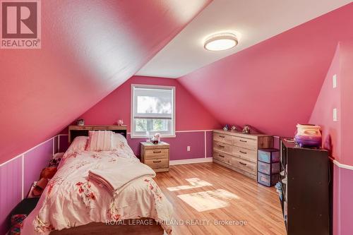 263 King Street, Southwest Middlesex (Glencoe), ON - Indoor Photo Showing Bedroom