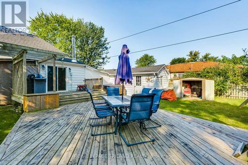 263 King Street, Southwest Middlesex (Glencoe), ON - Outdoor With Deck Patio Veranda