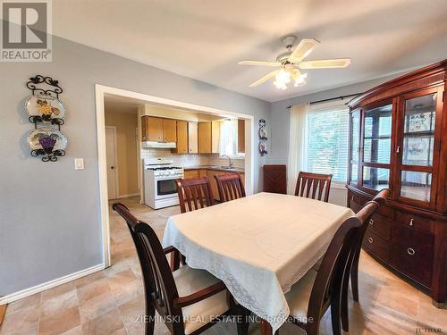 347 Nosov Drive, Iroquois Falls, ON - Indoor Photo Showing Dining Room