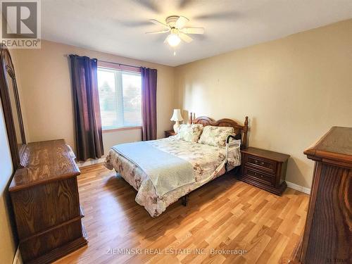 347 Nosov Drive, Iroquois Falls, ON - Indoor Photo Showing Bedroom