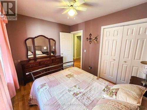 347 Nosov Drive, Iroquois Falls, ON - Indoor Photo Showing Bedroom