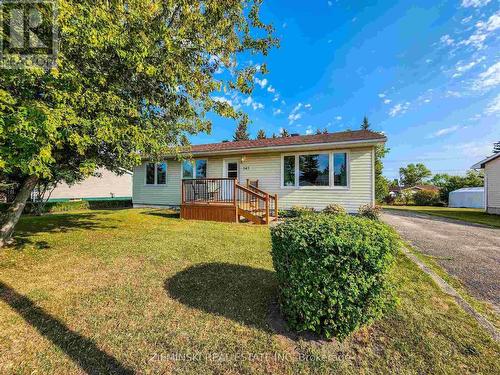 347 Nosov Drive, Iroquois Falls, ON - Outdoor