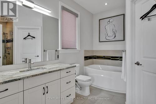 435 Raymond Street, Peterborough (Northcrest), ON - Indoor Photo Showing Bathroom