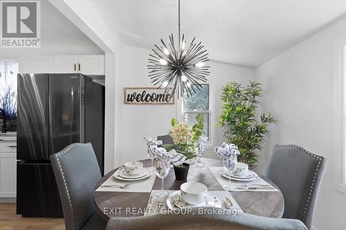 22 Alfred Street, Quinte West, ON - Indoor Photo Showing Dining Room