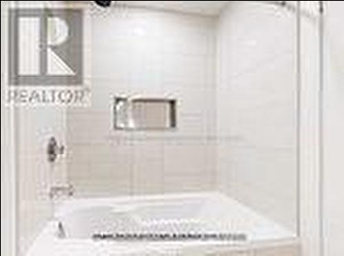 409 - 15 Lower Jarvis Street, Toronto (Waterfront Communities), ON - Indoor Photo Showing Bathroom