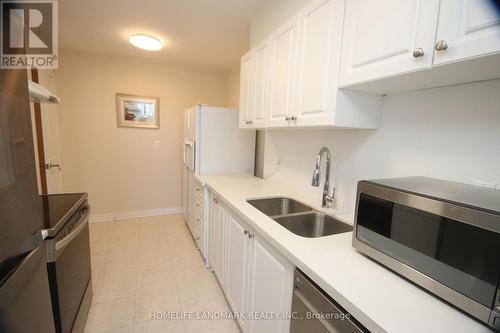 408 - 260 Seneca Hill Drive, Toronto (Don Valley Village), ON - Indoor Photo Showing Kitchen With Double Sink