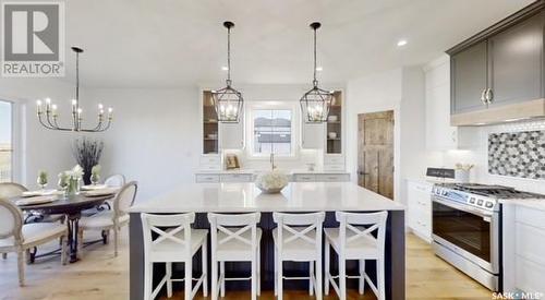 107 Woolf Bend, Saskatoon, SK - Indoor Photo Showing Dining Room