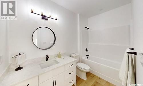 107 Woolf Bend, Saskatoon, SK - Indoor Photo Showing Bathroom