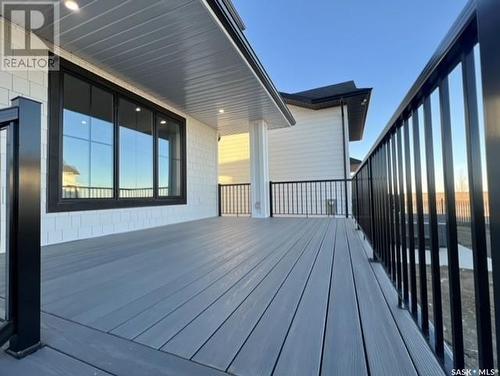 107 Woolf Bend, Saskatoon, SK - Outdoor With Exterior