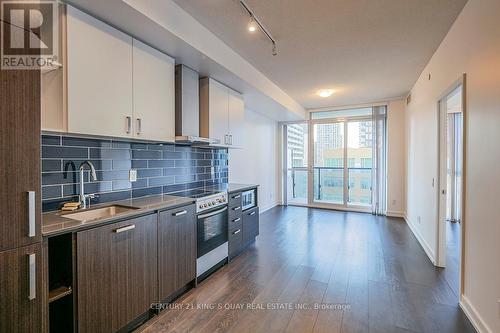 908 - 125 Redpath Avenue, Toronto (Mount Pleasant West), ON - Indoor Photo Showing Kitchen