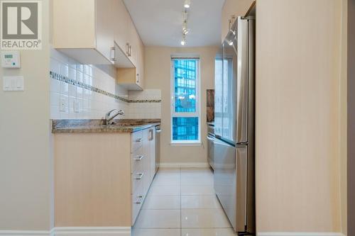 2601 1211 Melville Street, Vancouver, BC - Indoor Photo Showing Kitchen