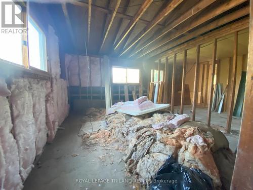 295 Wall Street, Warwick (Watford), ON - Indoor Photo Showing Bedroom