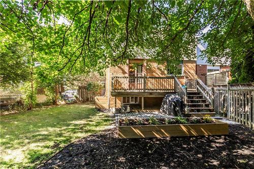 1216 Consort Crescent, Burlington, ON - Outdoor