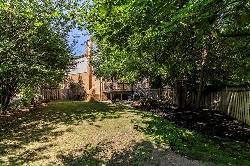 1216 Consort Crescent, Burlington, ON - Outdoor