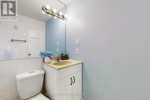 29 Logandale Road, Toronto (Willowdale East), ON - Indoor Photo Showing Bathroom