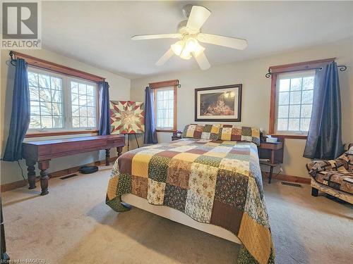 6806 21 Highway, South Bruce Peninsula, ON - Indoor Photo Showing Bedroom