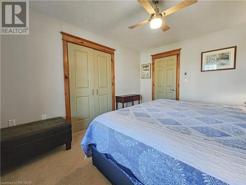 6806 21 Highway, South Bruce Peninsula, ON - Indoor Photo Showing Bedroom