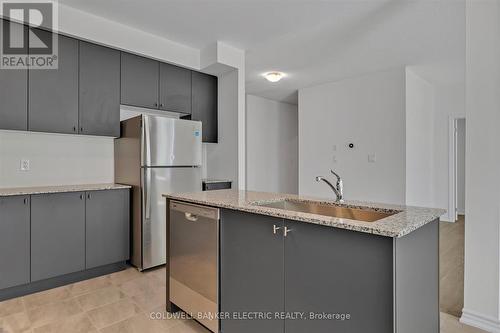 3 Hillcroft Way, Kawartha Lakes (Bobcaygeon), ON - Indoor Photo Showing Kitchen