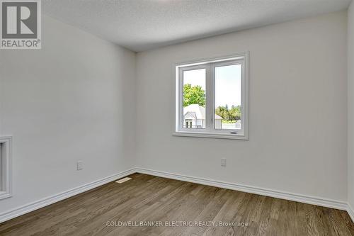 3 Hillcroft Way, Kawartha Lakes (Bobcaygeon), ON - Indoor Photo Showing Other Room