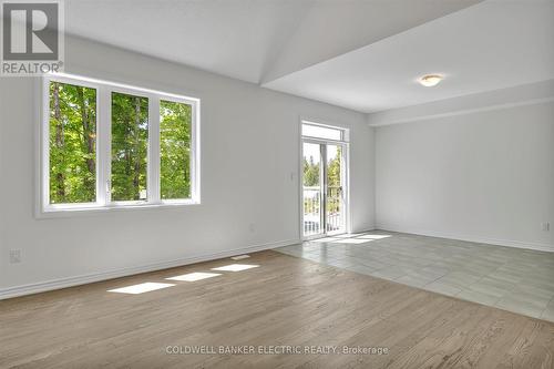 3 Hillcroft Way, Kawartha Lakes (Bobcaygeon), ON - Indoor Photo Showing Other Room