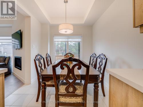 12 Southam Lane, Hamilton (Mountview), ON - Indoor Photo Showing Dining Room