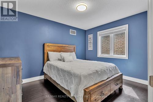 125 Russell Creek Drive, Brampton (Sandringham-Wellington North), ON - Indoor Photo Showing Bedroom