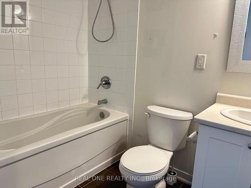 706 - 816 Lansdowne Avenue, Toronto, ON - Indoor Photo Showing Bathroom