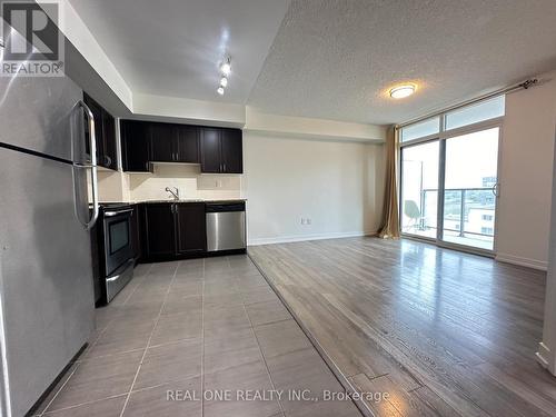 706 - 816 Lansdowne Avenue, Toronto, ON - Indoor Photo Showing Kitchen With Stainless Steel Kitchen