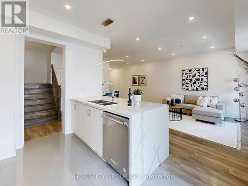 354 Arthur Bonner Avenue, Markham (Cornell), ON - Indoor Photo Showing Kitchen With Double Sink