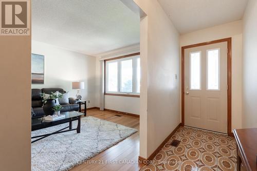 79 Roundhill Court, London, ON - Indoor Photo Showing Other Room