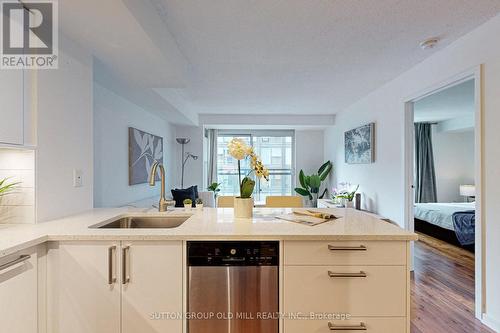 905 - 75 Dalhousie Street, Toronto (Church-Yonge Corridor), ON - Indoor Photo Showing Kitchen